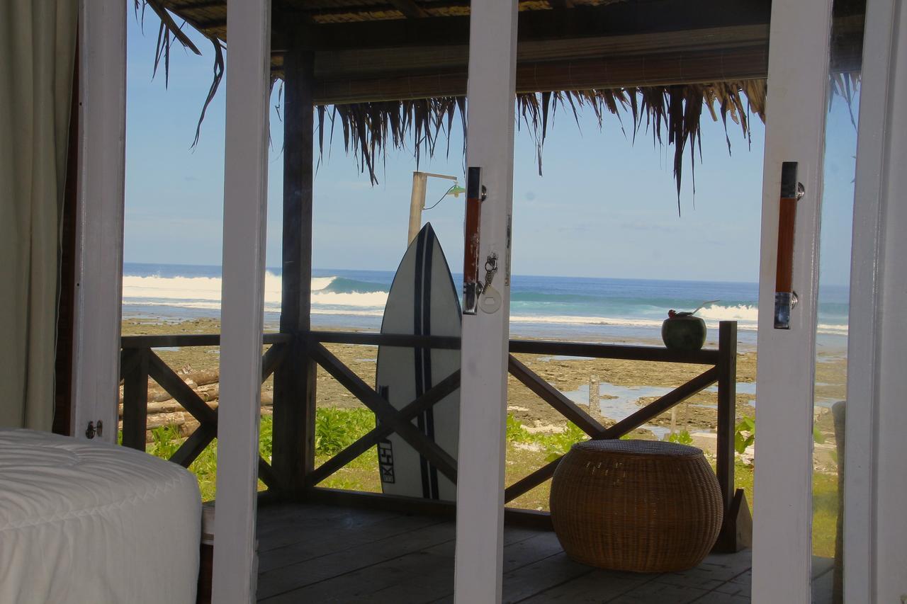 Baturundung Surf Resort Naibos ภายนอก รูปภาพ